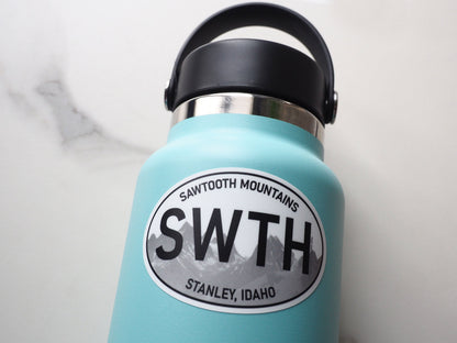 White Oval Sawtooth Mountains Idaho Sticker